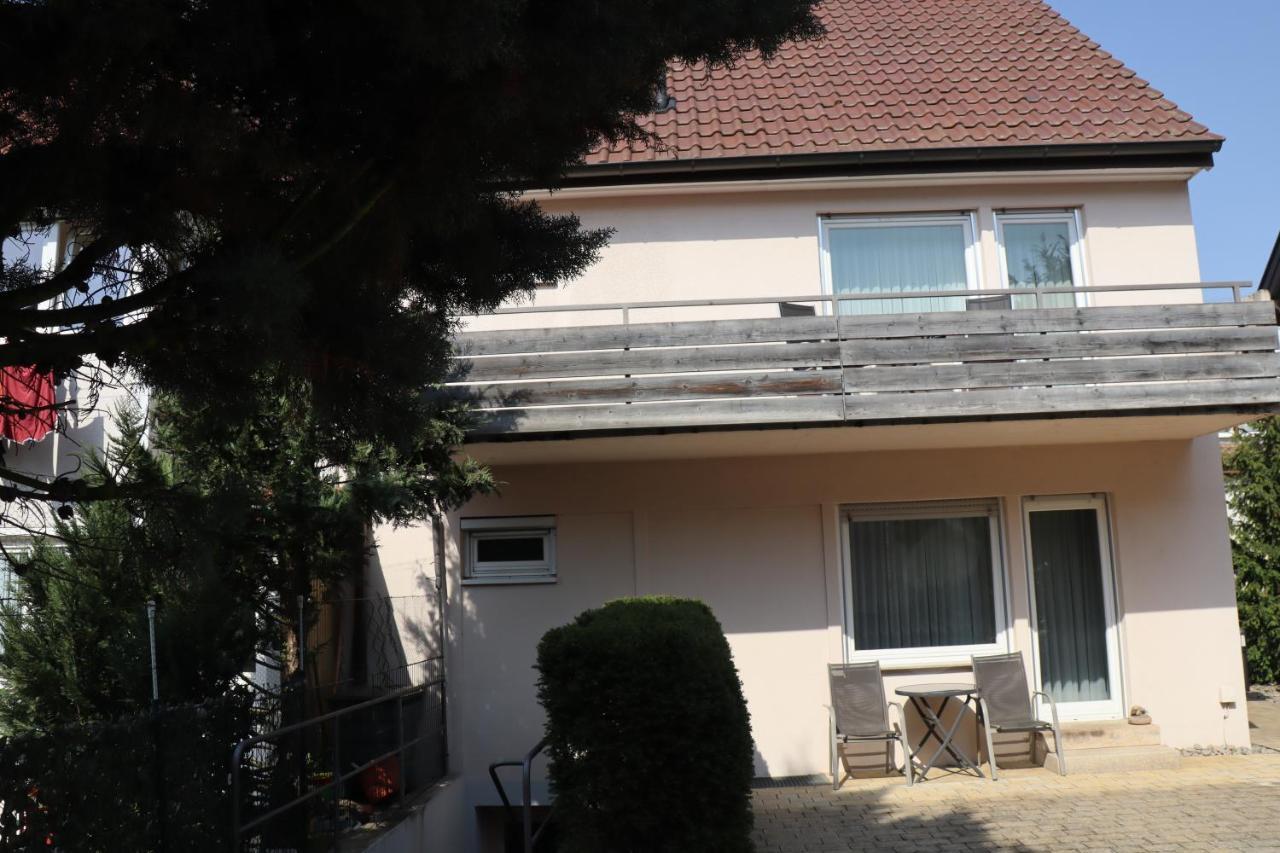 Haus Im Garten Köngen Екстериор снимка